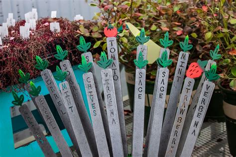 diy garden stakes